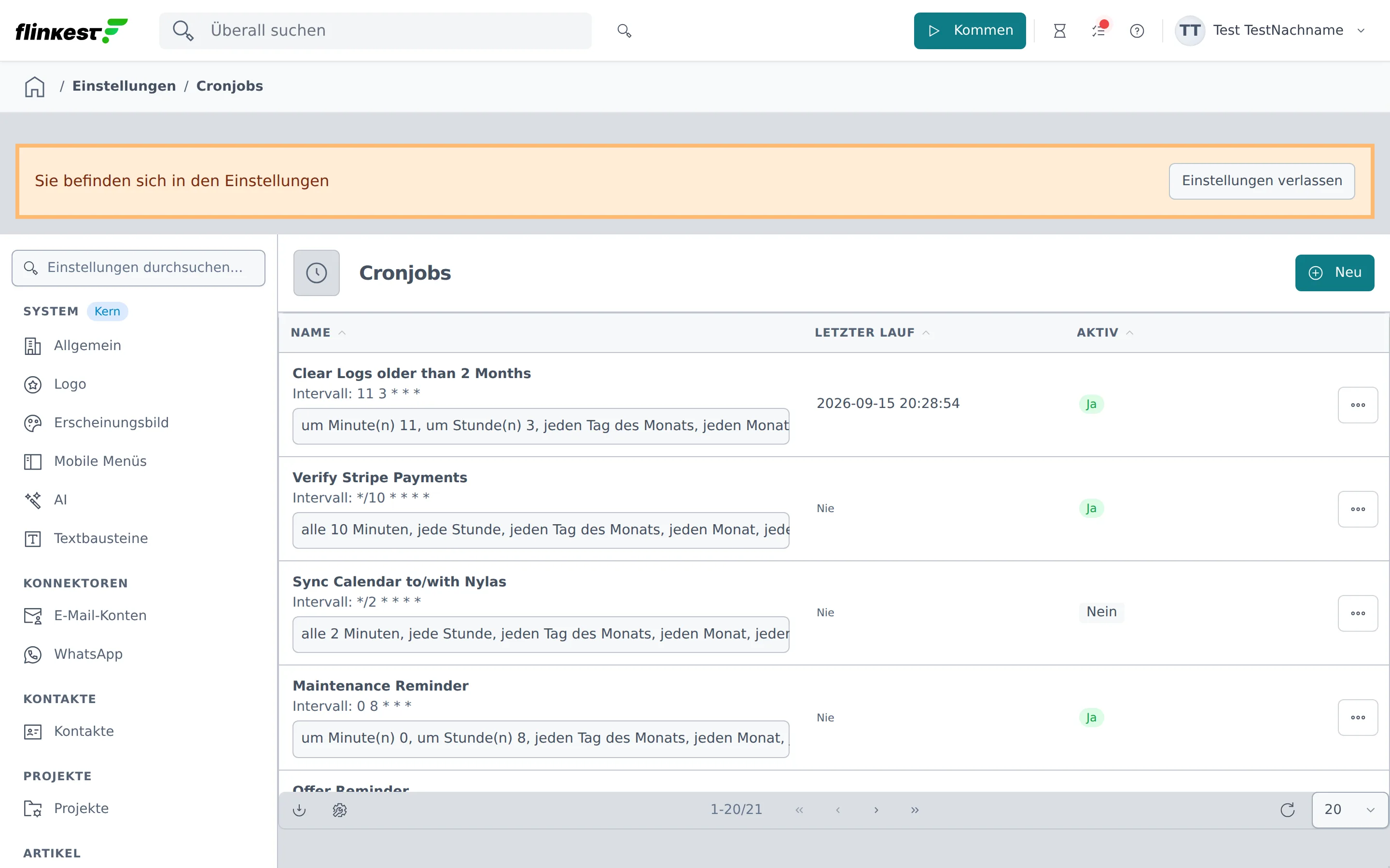 Liste der Cronjobs mit Name, Zeitplan als Klartext, letztem Lauf und Aktiv-Status